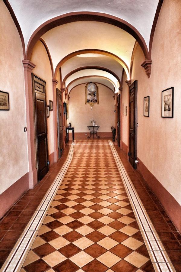 Abbazia Delle Sorelle Novello Extérieur photo